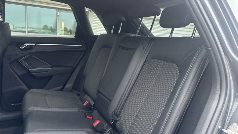 Audi Q3 35 TFSI S Line 5dr S Tronic Petrol Estate